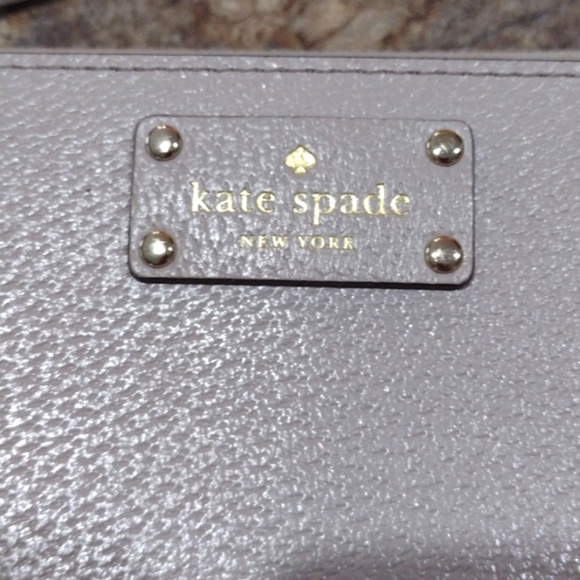 Kate Spade Anita Wristlet Zip Around Leather Wallet Clutch  Gray - Picture 3 of 8